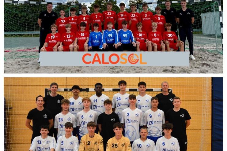 Zwei Jugend-Handballmannschaften: Oben rot-weiße Trikots im Sand, unten blau-weiße Trikots in Halle, beide mit Trainern.