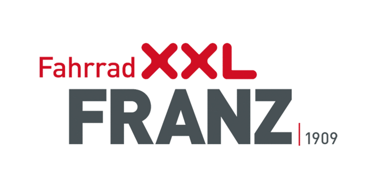 Logo von Fahrrad XXL Franz mit rotem Schriftzug „Fahrrad XXL“ und grauem „FRANZ 1909“.